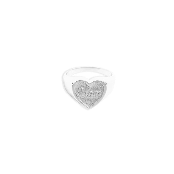 THE MOM HEART SIGNET RING