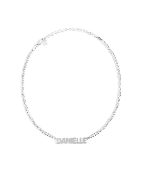 THE BUBBLE LETTER CURB CHAIN NAMEPLATE NECKLACE