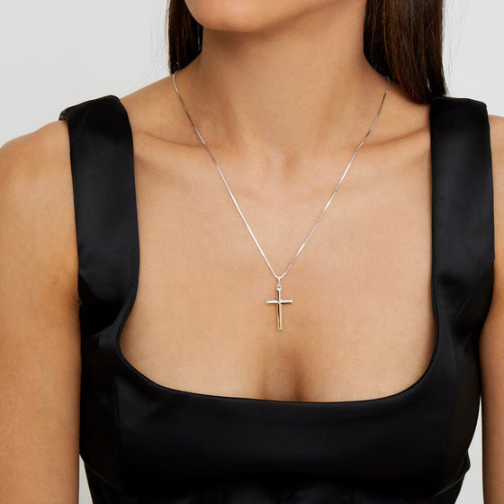 silver cross pendant necklace
